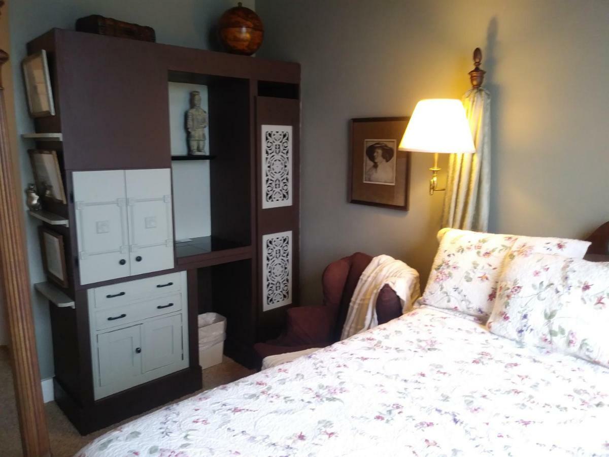 The Inn In Westport Екстер'єр фото