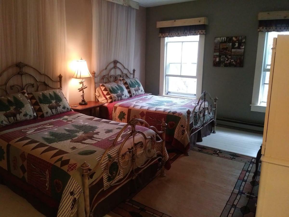 The Inn In Westport Екстер'єр фото