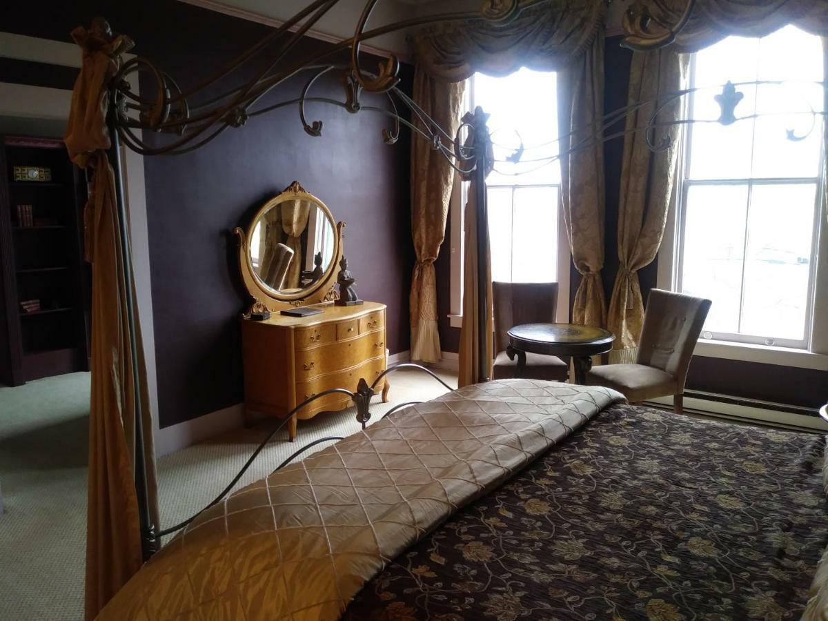 The Inn In Westport Екстер'єр фото